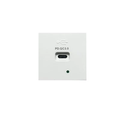 20 W USB C PD polnilec