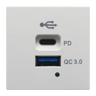Polnilnik 45 W USB A USB C