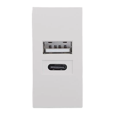 Polnilnik USB A USB C 15 W